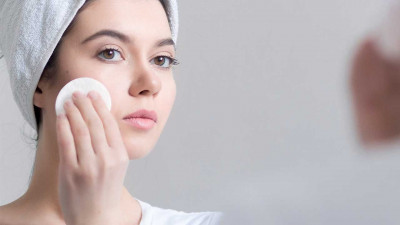 Tips Bagi Anda yang Memiliki Kulit Berminyak